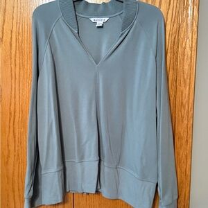 Athleta Slate Long Sleeve